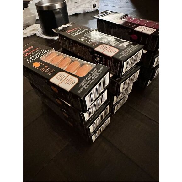 Sally Hansen Salon Effects Perfect Manicure Press On Halloween Nails New - Picture 4 of 4